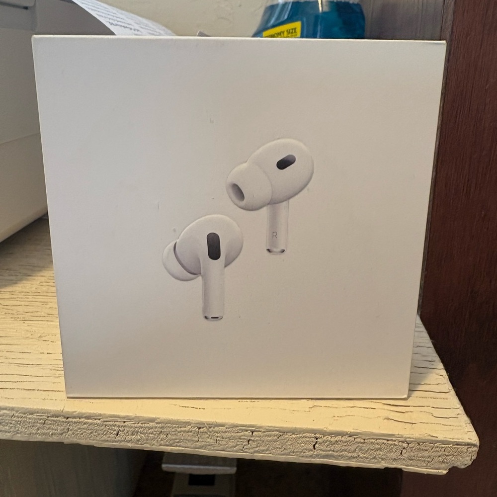 Brand New Apple AirPods Pro Wireless Earbuds